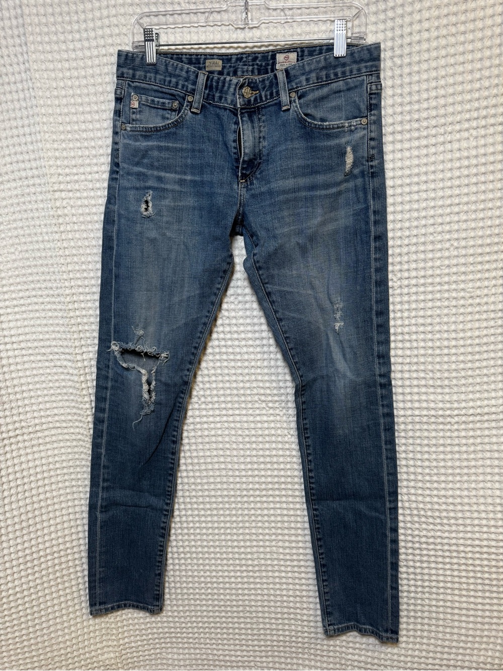 AG Adriano Goldschmied The Nikki Skinny Distressed Blue Jeans, Made in USA